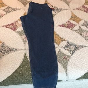 Hue Denim leggings